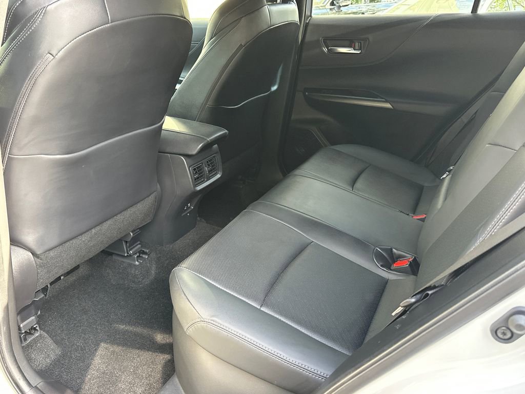 Used 2021 Toyota Venza XLE w/ Softex Package AWD/4WD image 19