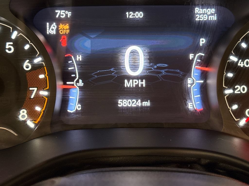 Used 2024 Jeep Compass Latitude AWD/4WD image 7