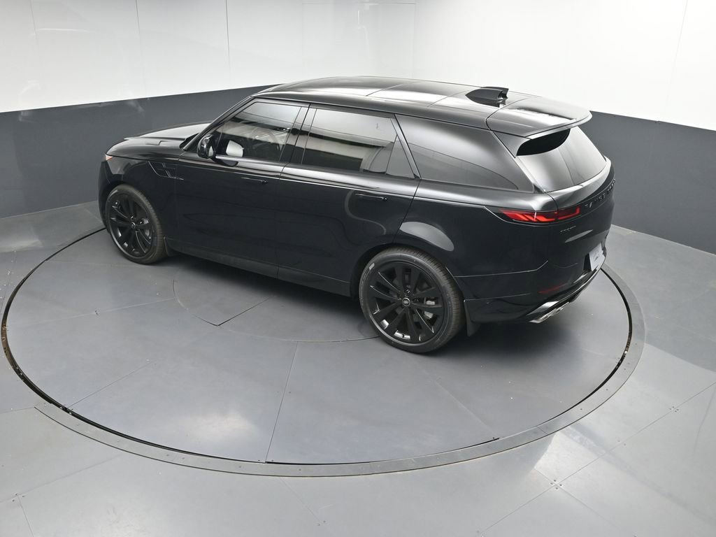 New 2025 Land Rover Range Rover Sport Dynamic SE AWD/4WD image 32