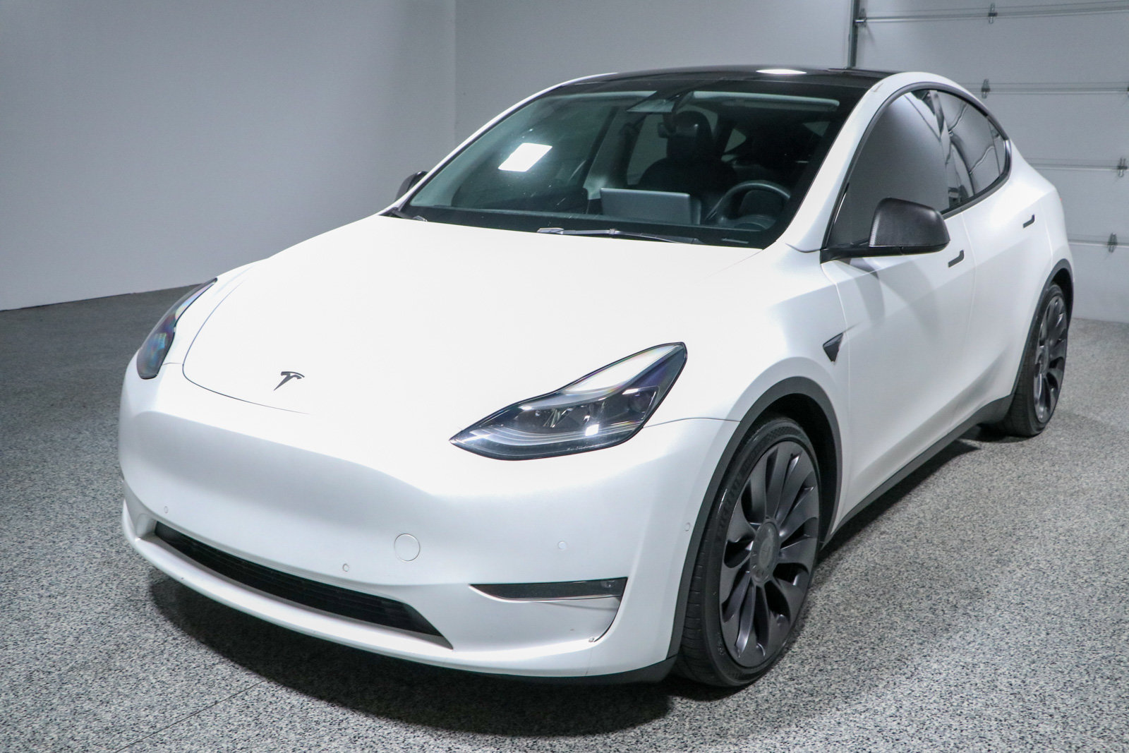 Used 2022 Tesla Model Y Performance AWD/4WD image 26