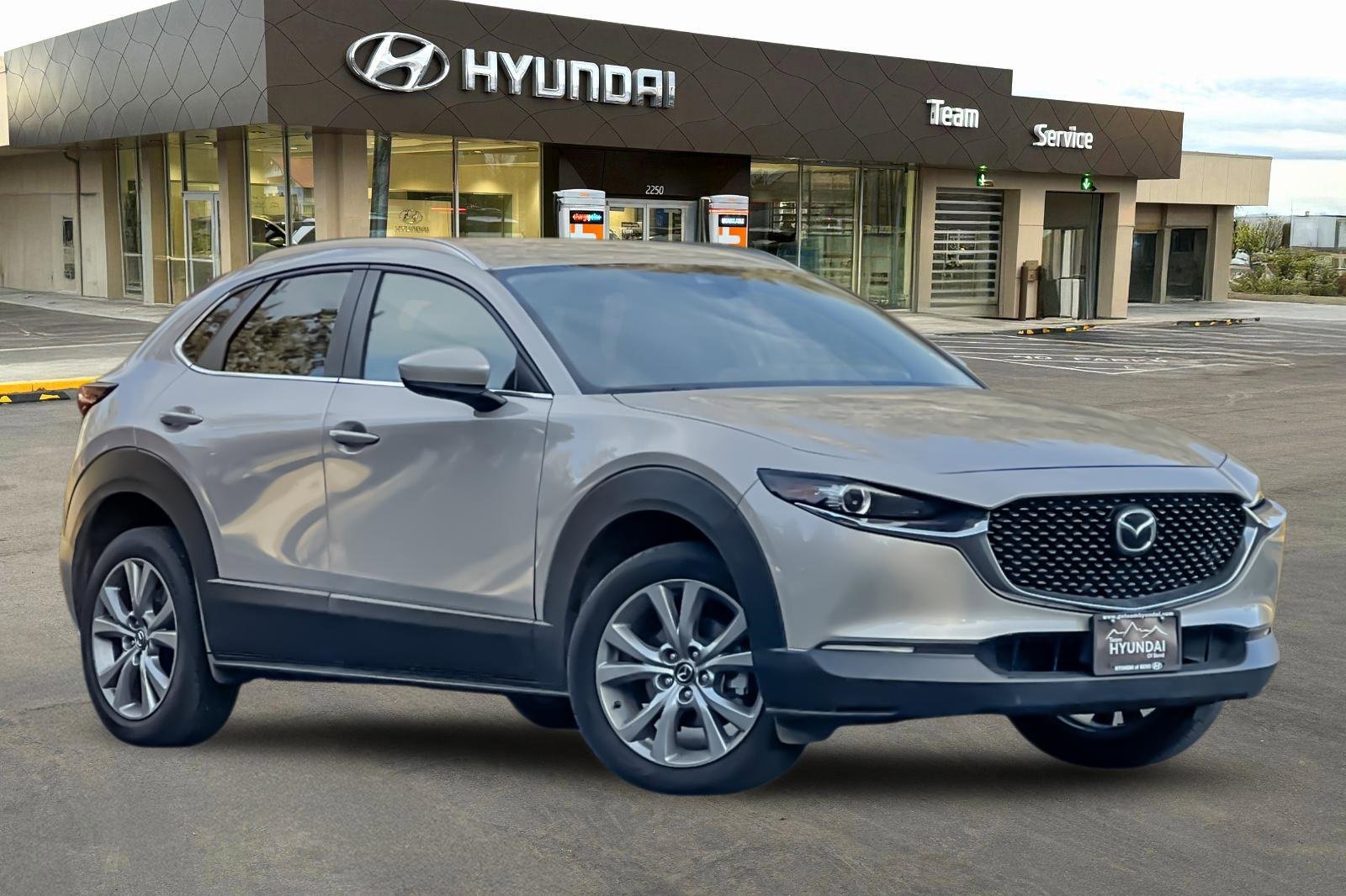 Used 2023 MAZDA CX-30 AWD 2.5 S w/ Select Package image 2