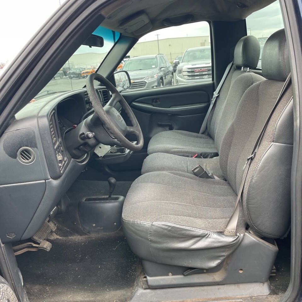 Used 2000 Chevrolet Silverado 2500 4x4 Regular Cab w/ Exterior Appearance Pkg image 10