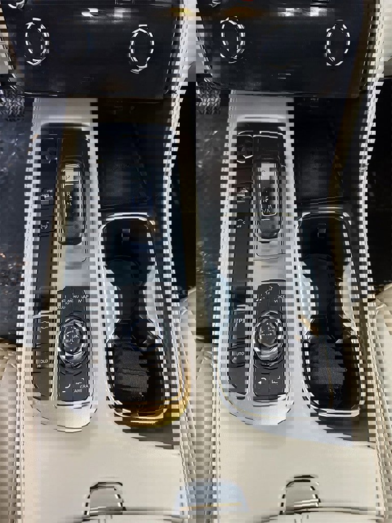 Used 2023 INFINITI QX60 Luxe image 21