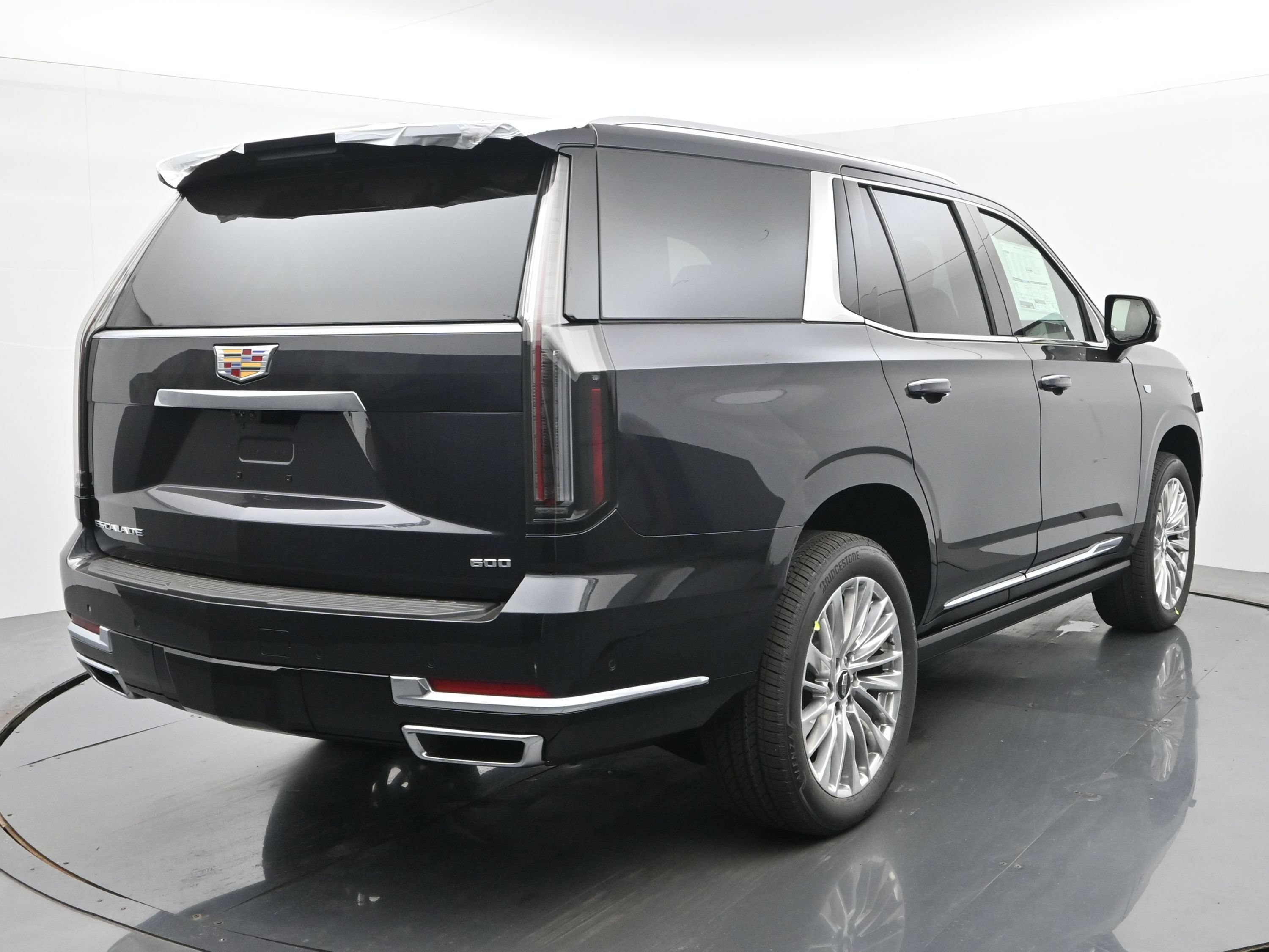 New 2026 Cadillac Escalade Luxury w/ Touring Package AWD/4WD image 5