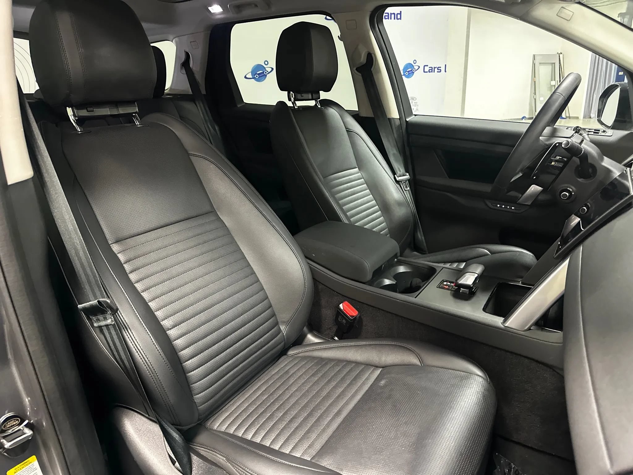 Used 2025 Land Rover Discovery Sport S AWD/4WD image 27