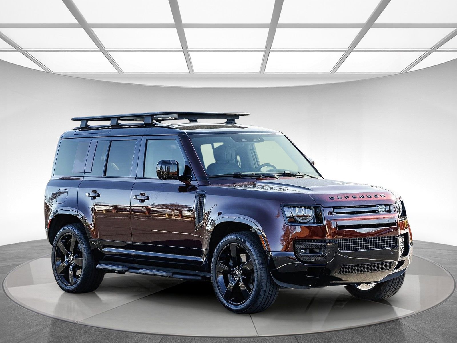 Used 2025 Land Rover Defender 110 Sedona Red Edition image 5