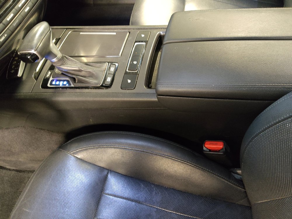 Used 2018 Genesis G80 3.8 image 26