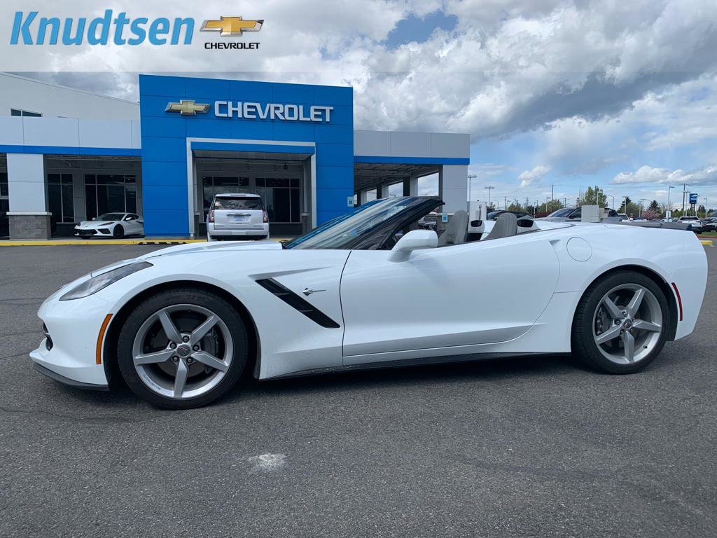 Used 2015 Chevrolet Corvette Stingray Convertible w/ 2LT Preferred Equipment Group RWD image 4