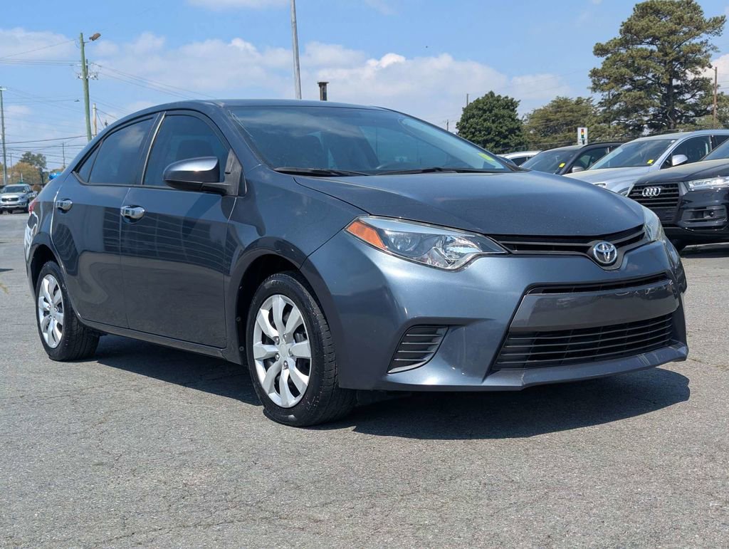 Used 2016 Toyota Corolla LE image 3