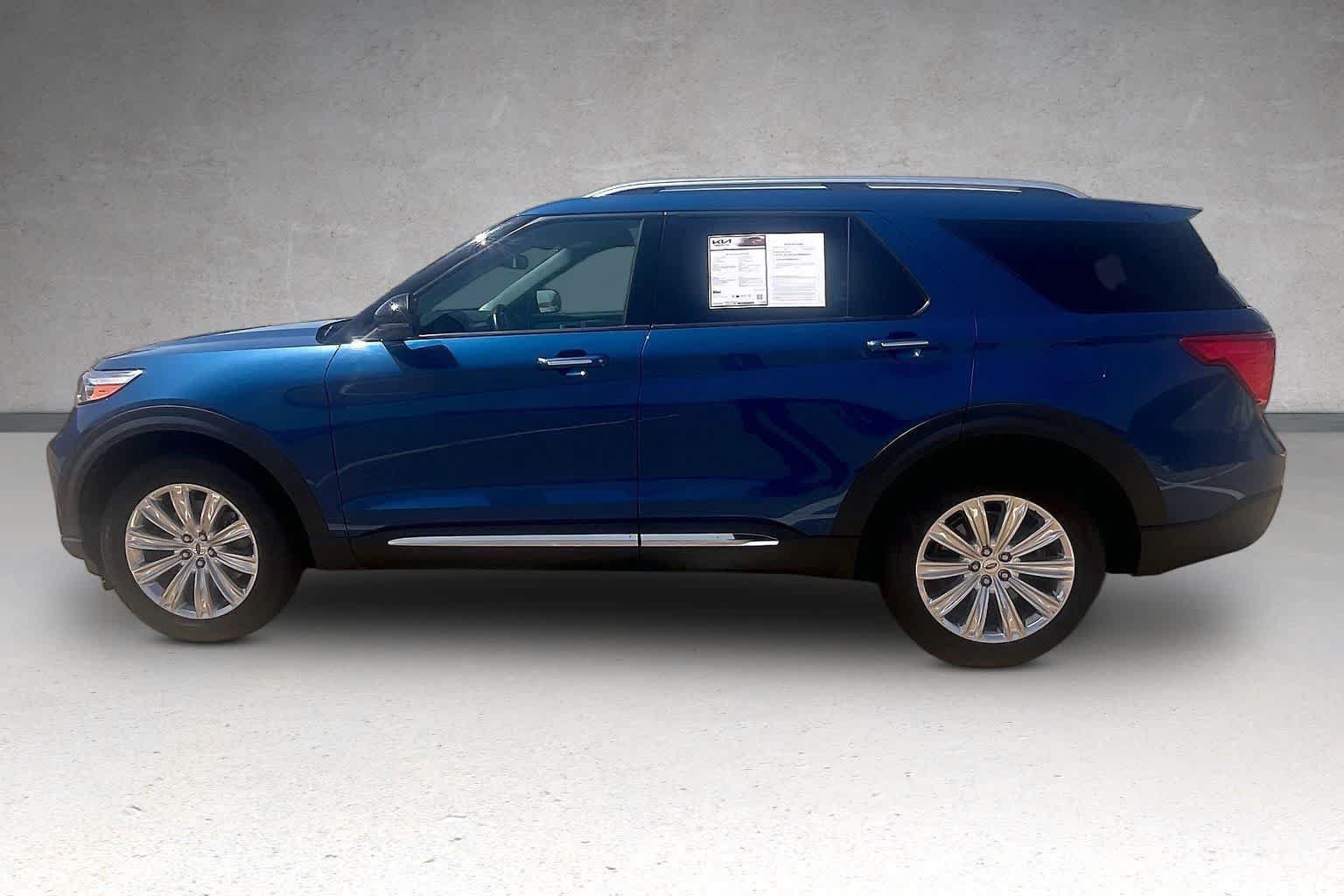 Used 2021 Ford Explorer Limited AWD/4WD image 3