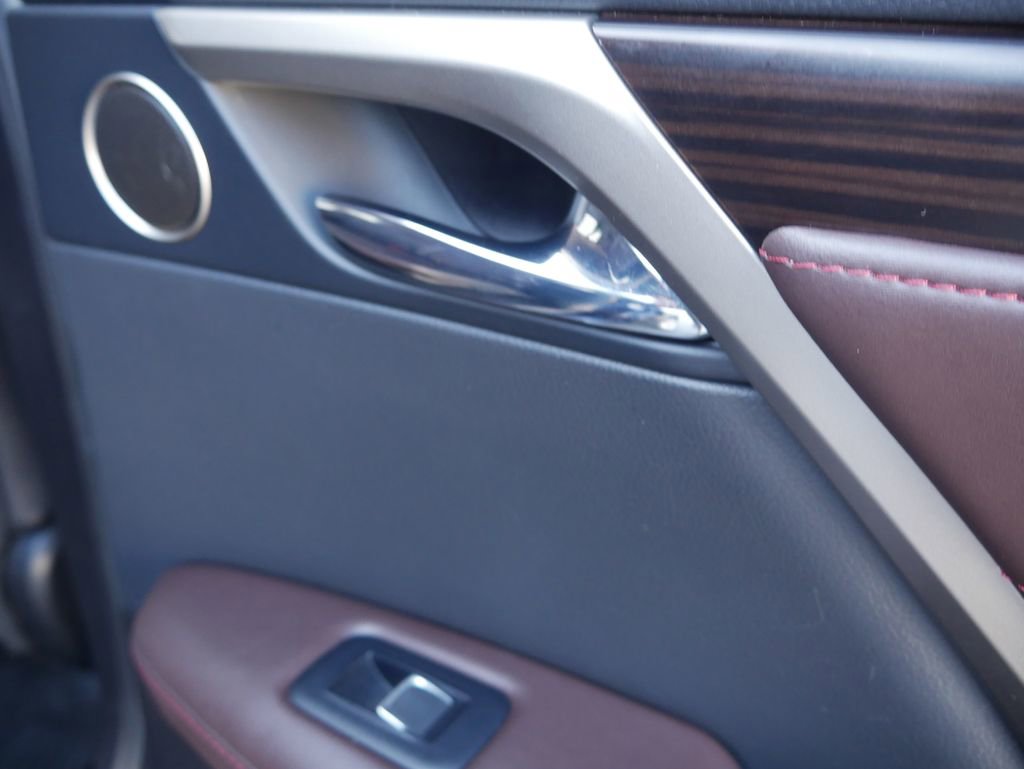 Used 2019 Lexus RX 350L AWD image 29