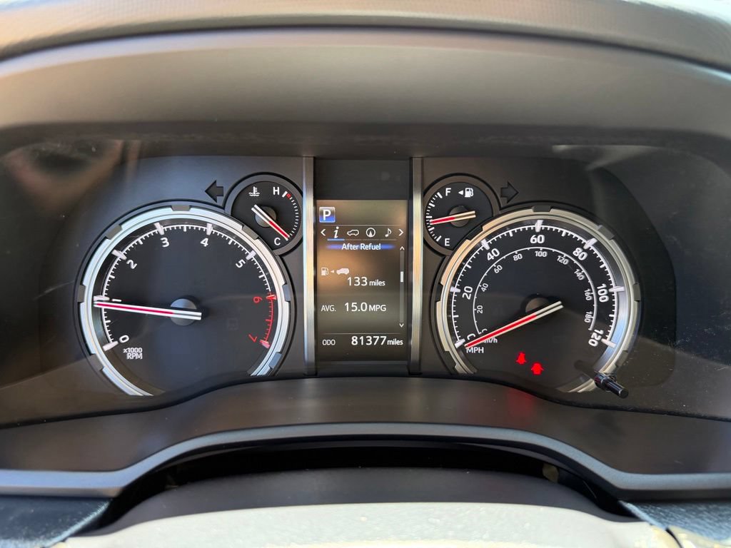 Used 2020 Toyota 4Runner TRD Off-Road Premium w/ Moonroof Package AWD/4WD image 20