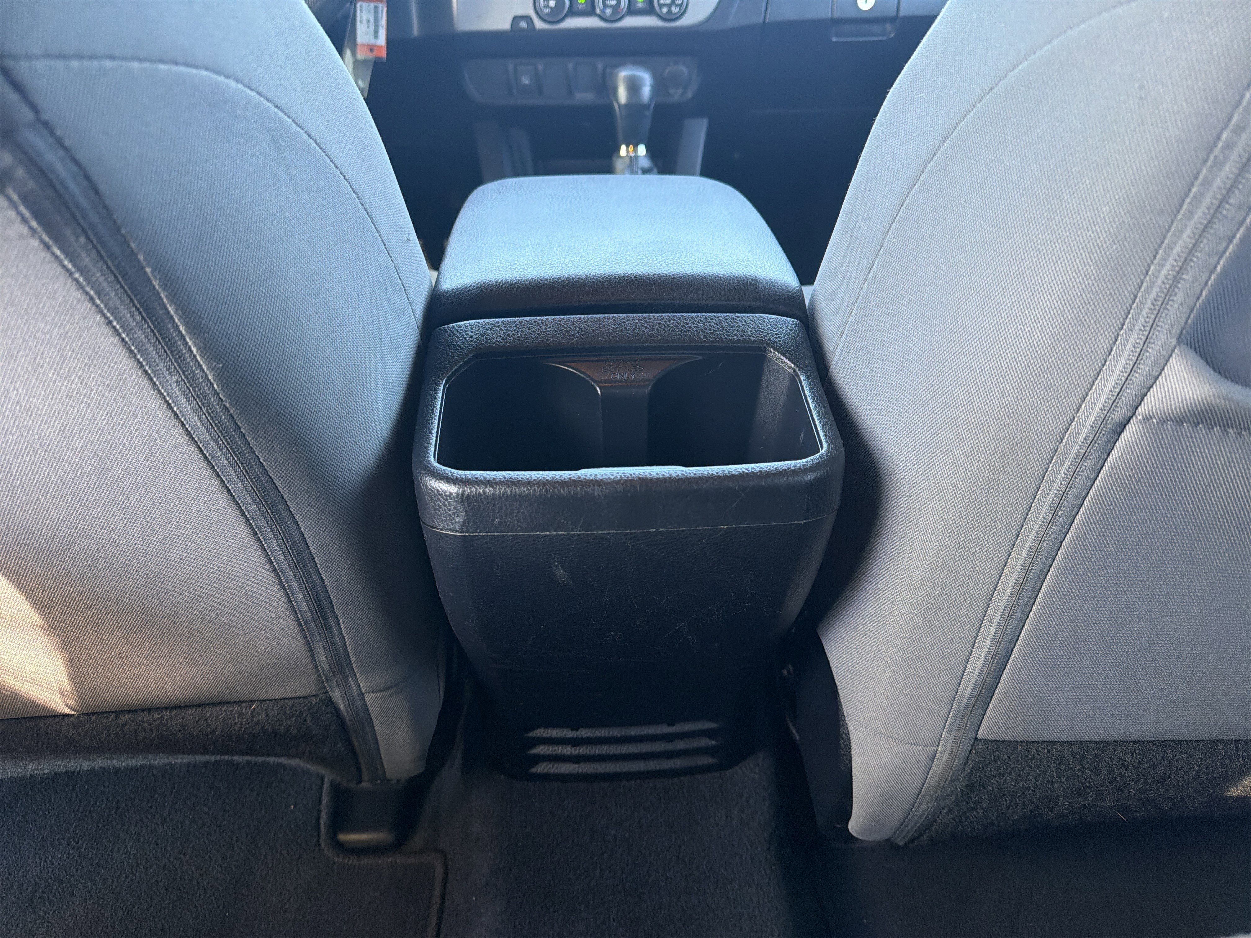 Used 2022 Toyota Tacoma SR5 image 28