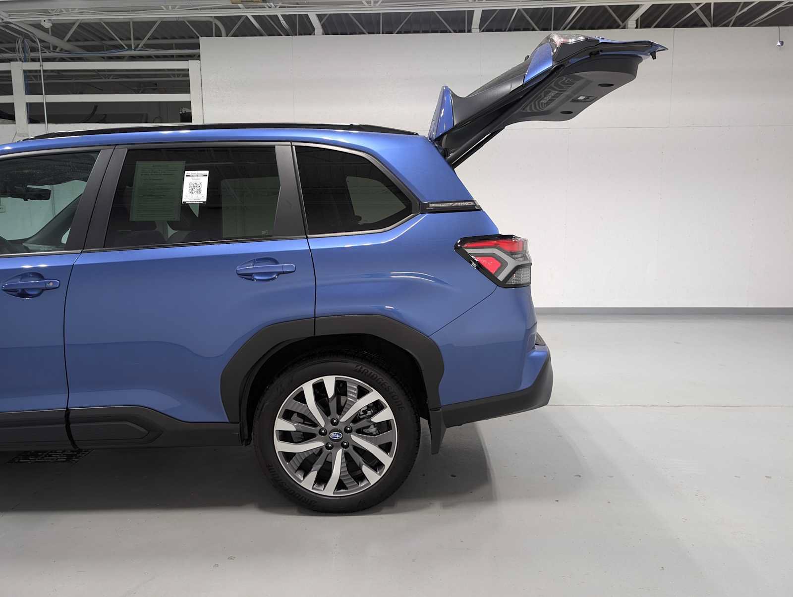 Used 2026 Subaru Forester Touring AWD/4WD image 11