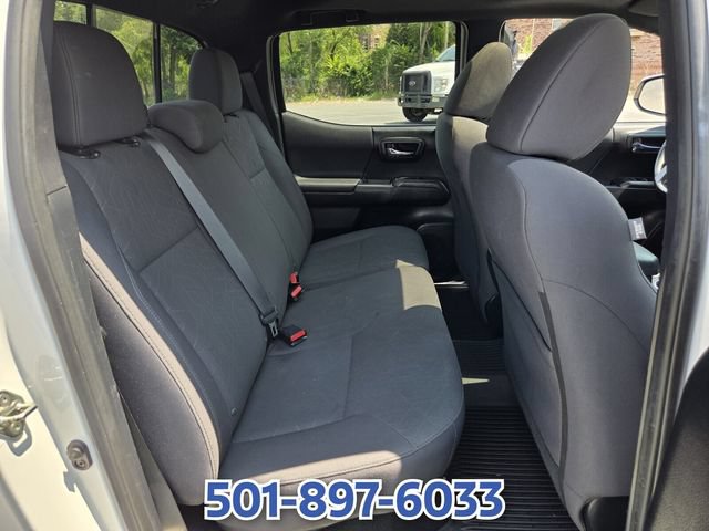 Used 2017 Toyota Tacoma TRD Sport AWD/4WD image 14