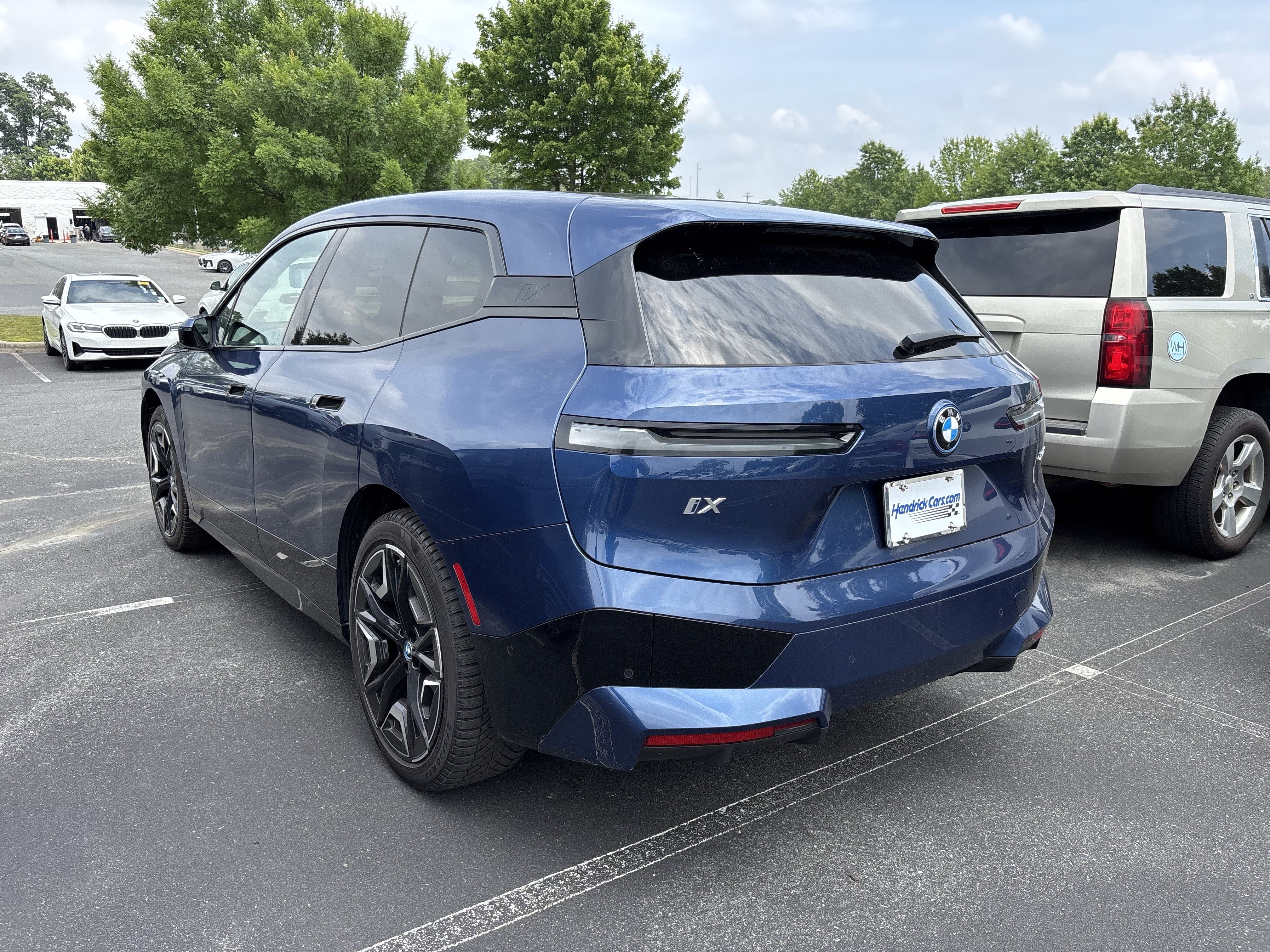 Certified 2024 BMW iX xDrive50 w/ Premium Package AWD/4WD image 20
