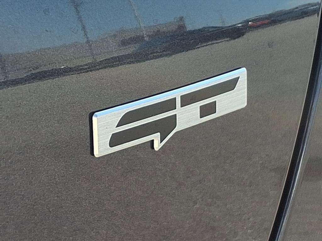 Used 2023 Kia Stinger GT2 image 38