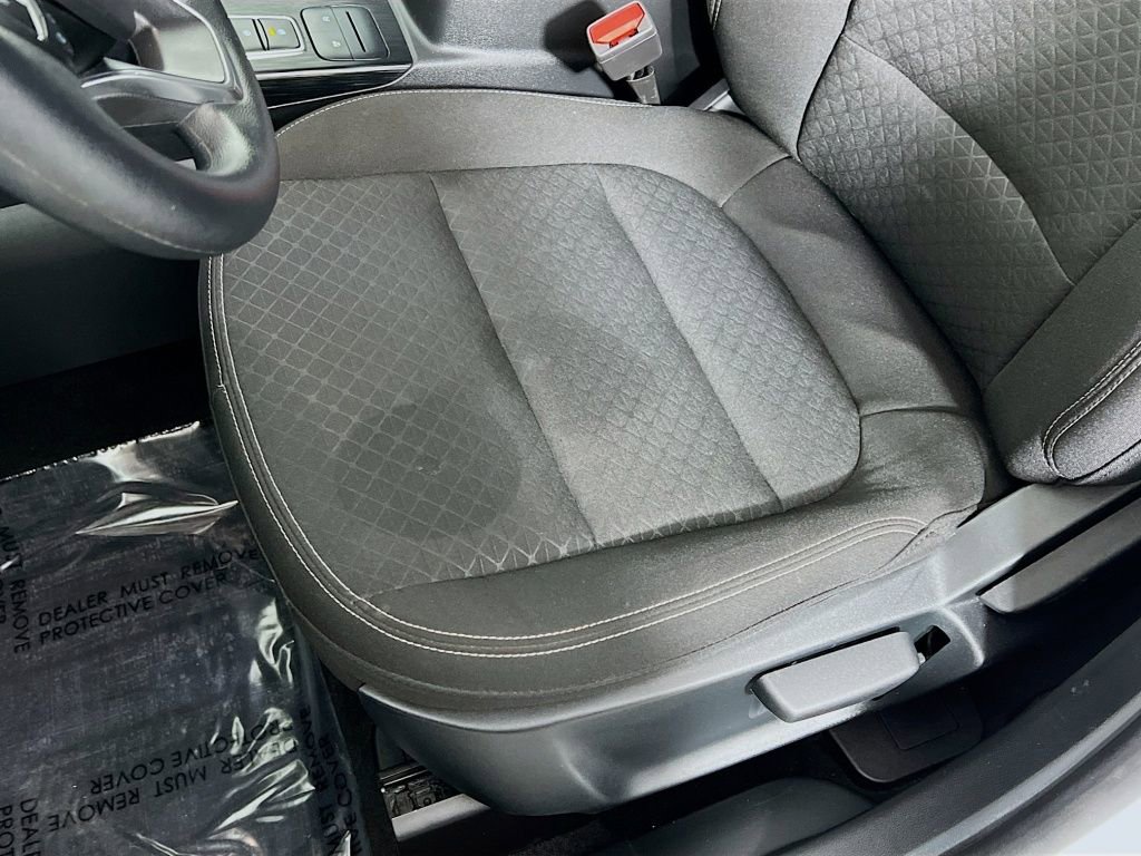 Used 2025 Ford Escape Active image 18