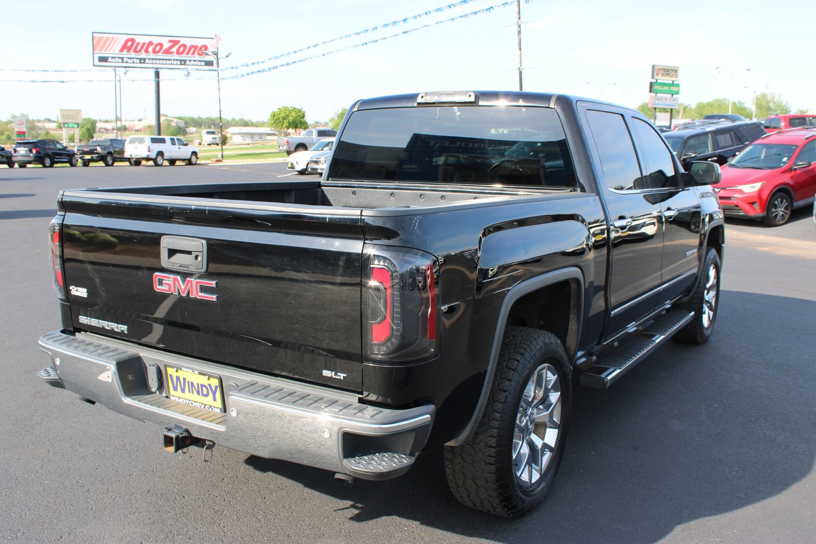 Used 2014 GMC Sierra 1500 SLT w/ SLT Crew Cab Value Package image 9