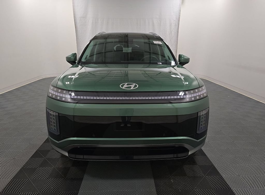 Used 2026 Hyundai Ioniq 9 Calligraphy AWD/4WD image 5