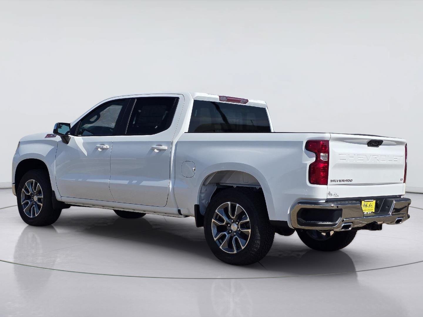 New 2026 Chevrolet Silverado 1500 LT w/ Z71 Off-Road Package AWD/4WD image 7