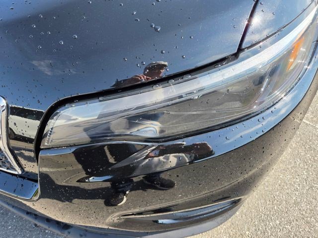 Used 2020 Jeep Cherokee Latitude Plus w/ Comfort/Convenience Group AWD/4WD image 19