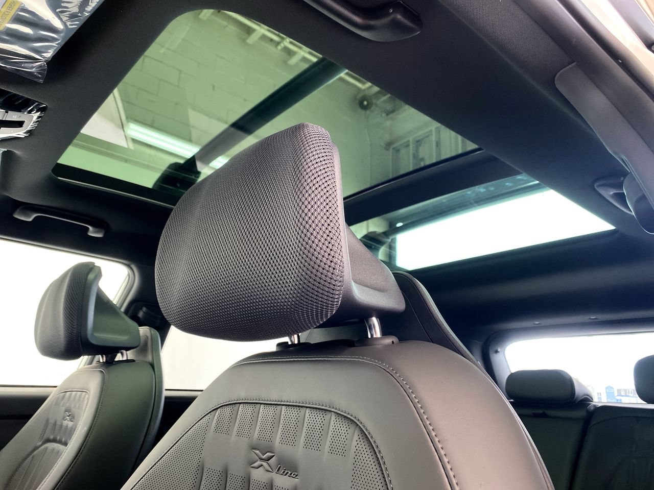 New 2027 Kia Seltos X-Line S w/ X-Line S Premium Package AWD/4WD image 19