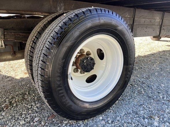 Used 2024 Ford E-450 and Econoline 450 Super Duty w/ Power Windows & Locks Group image 49