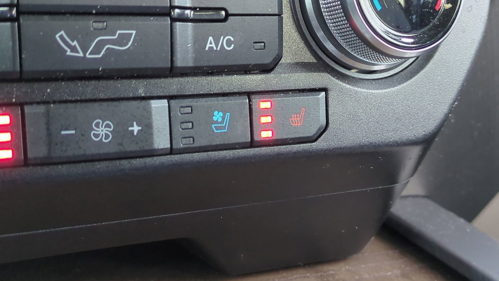 Used 2019 Ford F150 Limited AWD/4WD image 35