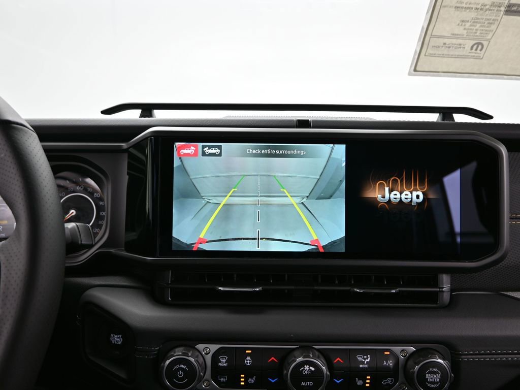 New 2025 Jeep Wrangler Unlimited Rubicon 392 image 27