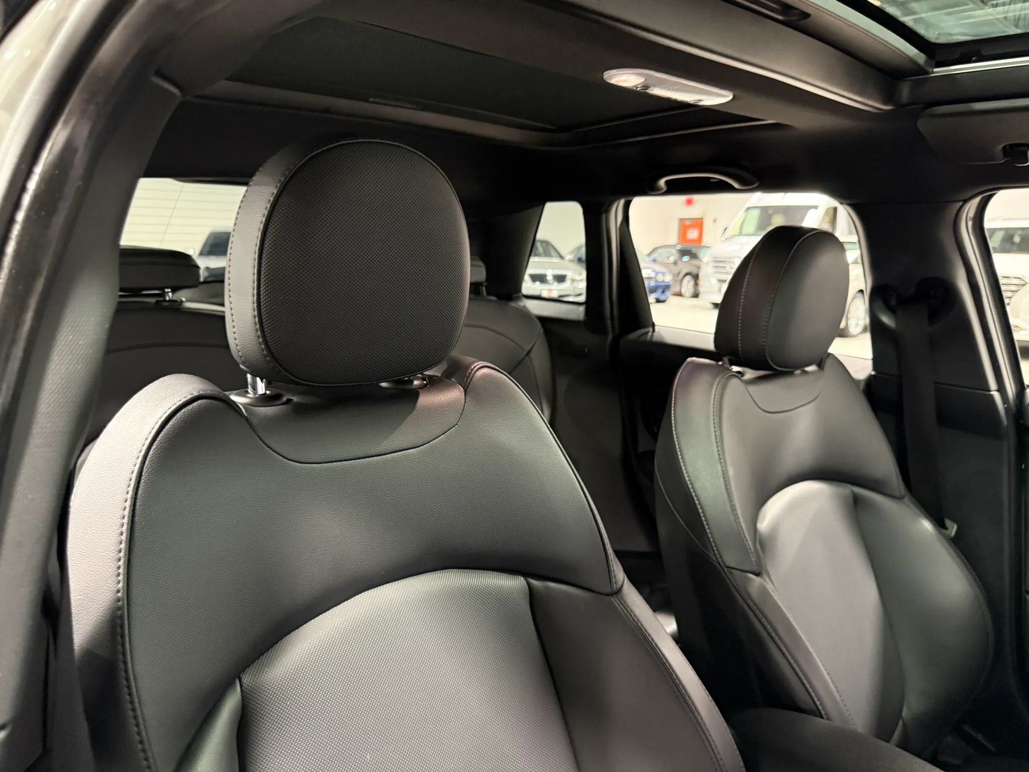Used 2019 MINI Cooper S w/ Signature Upholstery Package FWD image 48