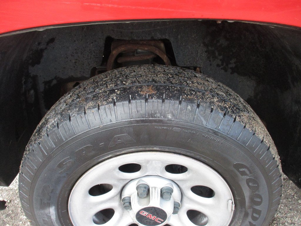 Used 2010 GMC Sierra 1500 W/T RWD image 11