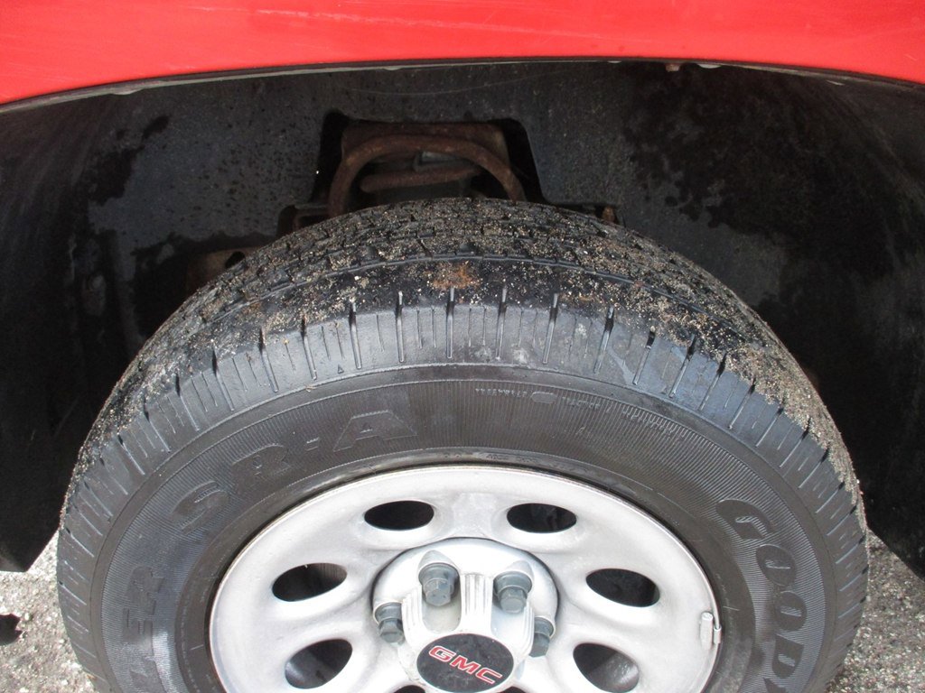 Used 2010 GMC Sierra 1500 W/T RWD image 11
