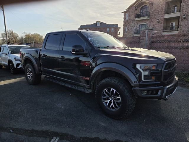 Used 2017 Ford F150 Raptor w/ Equipment Group 802A Luxury image 9