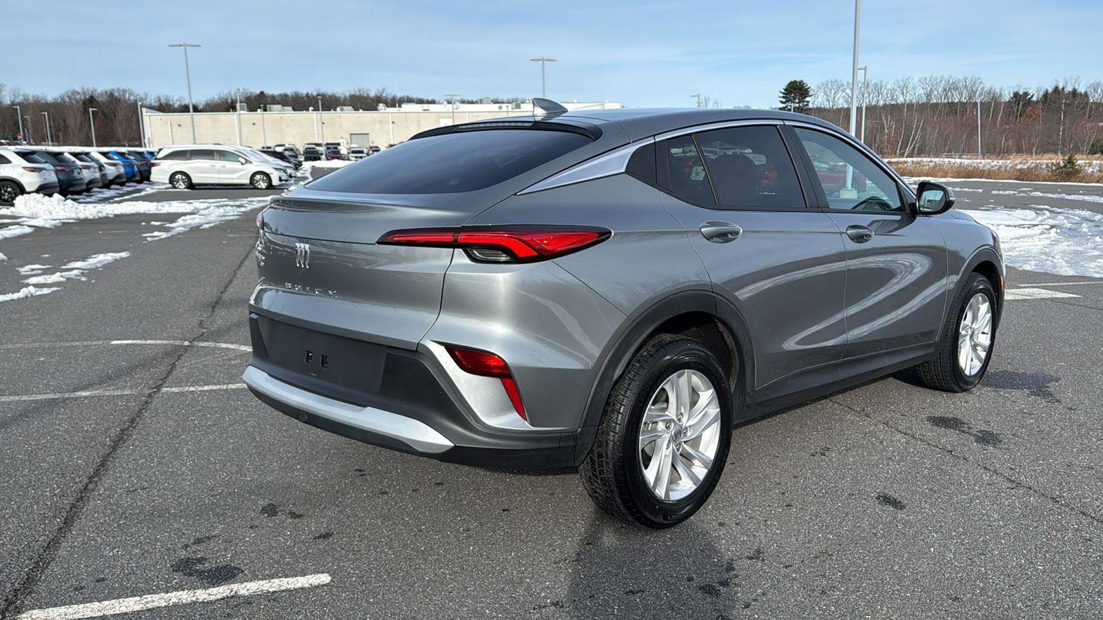 Used 2024 Buick Envista Preferred w/ Convenience I Package image 5