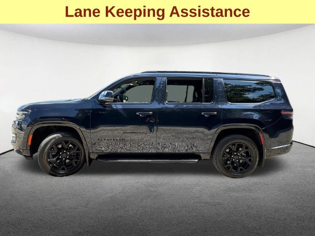 Used 2025 Jeep Wagoneer Series II AWD/4WD image 6