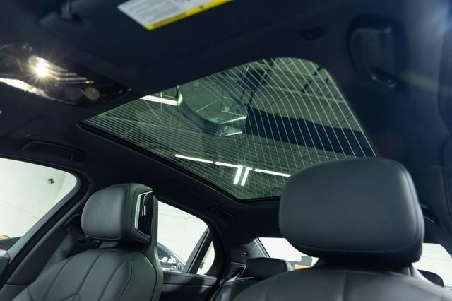 New 2026 BMW 740i xDrive image 16