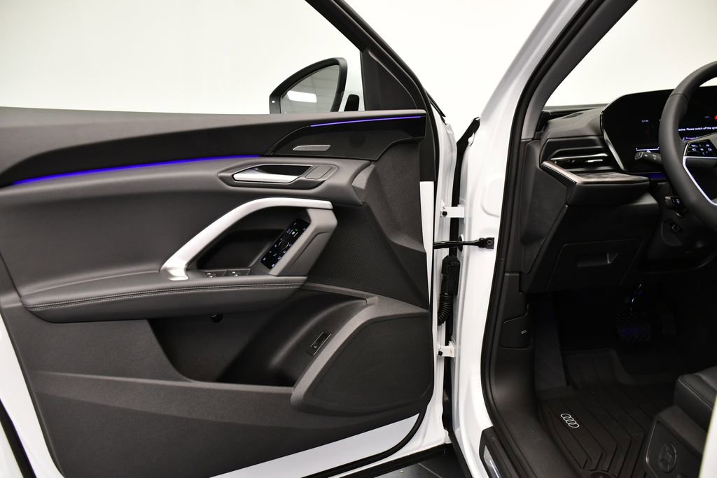 Certified 2025 Audi Q5 2.0T Premium Plus w/ Premium Plus image 31