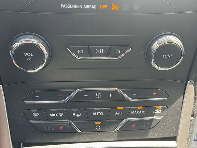 Used 2020 Ford Edge SEL AWD/4WD image 25