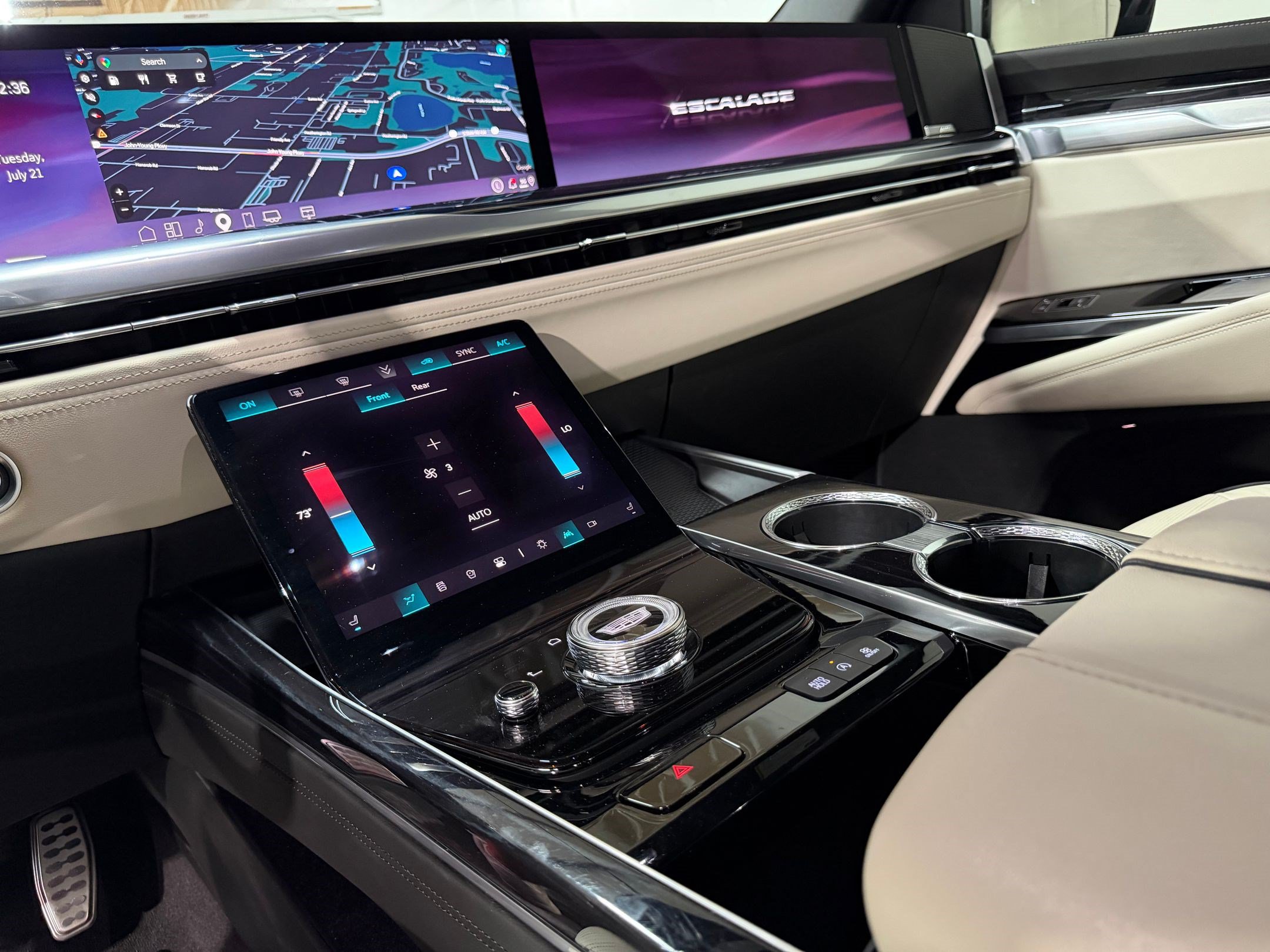 Certified 2025 Cadillac Escalade Sport w/ Touring Package AWD/4WD image 14