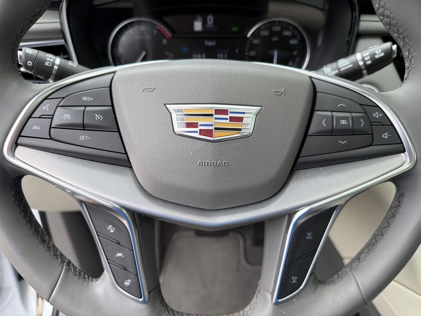 Used 2025 Cadillac XT5 Premium Luxury AWD/4WD image 24