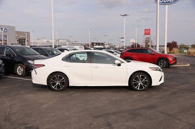 Used 2019 Toyota Camry SE w/ Audio Package image 5