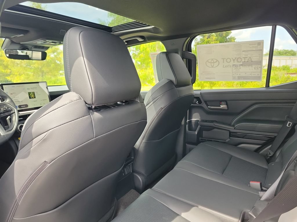 New 2026 Toyota 4Runner Limited AWD/4WD image 25