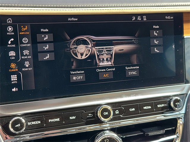 Used 2021 Bentley Flying Spur V8 image 35