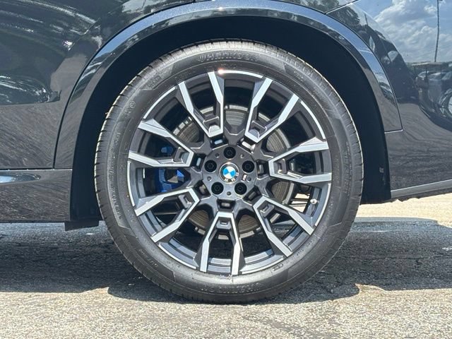 Certified 2026 BMW X5 xDrive50e w/ M Sport Package AWD/4WD image 4