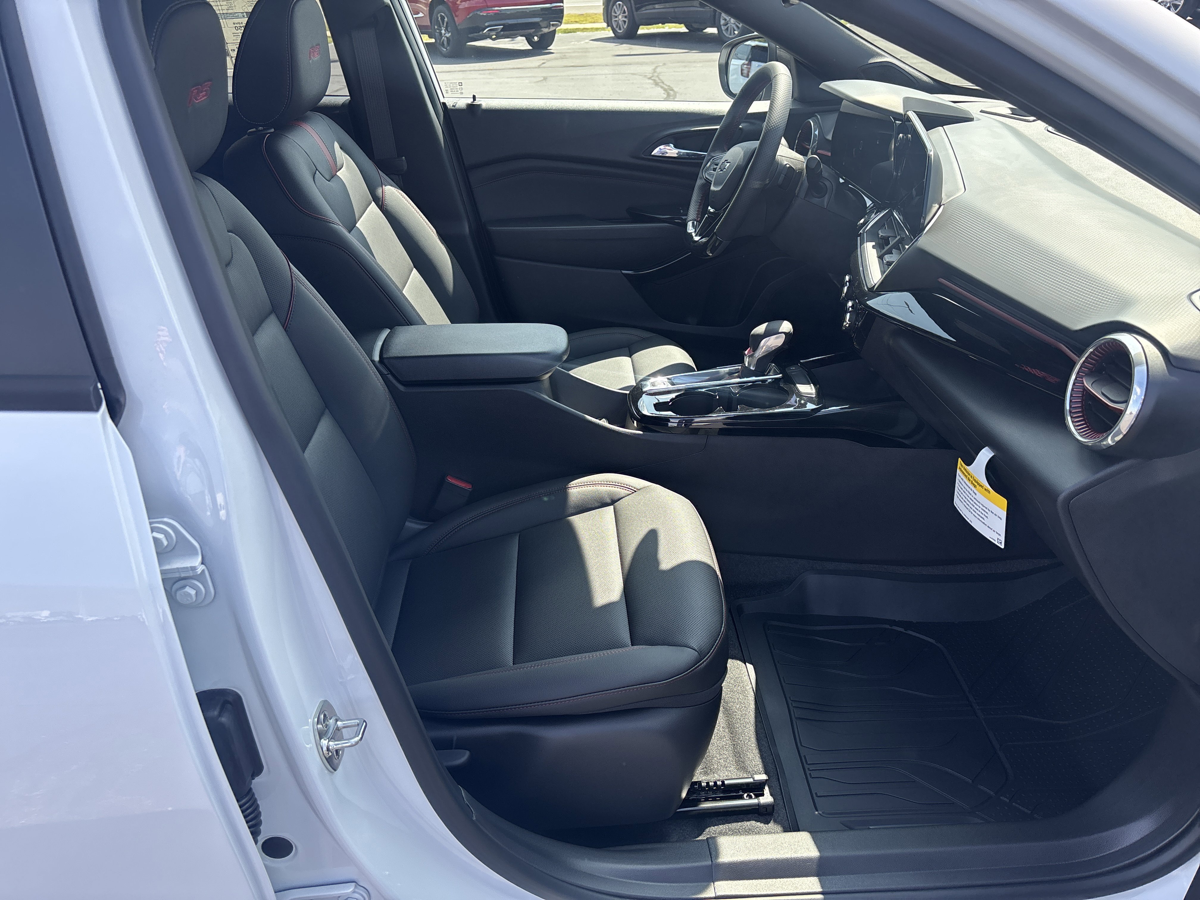 New 2025 Chevrolet Trax RS w/ Driver Confidence Package image 13