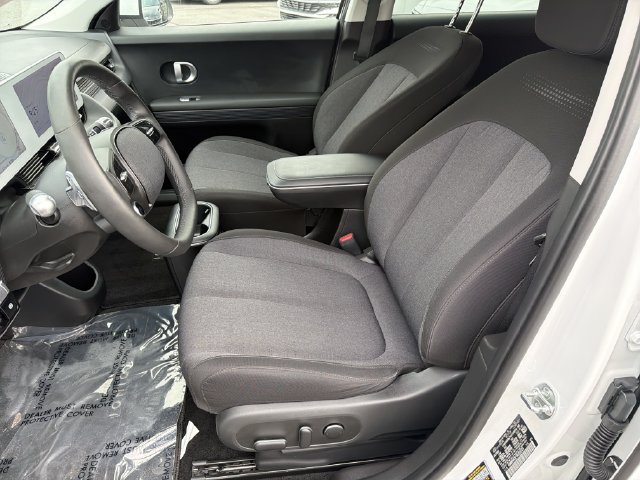 Certified 2024 Hyundai Ioniq 5 SEL RWD image 11