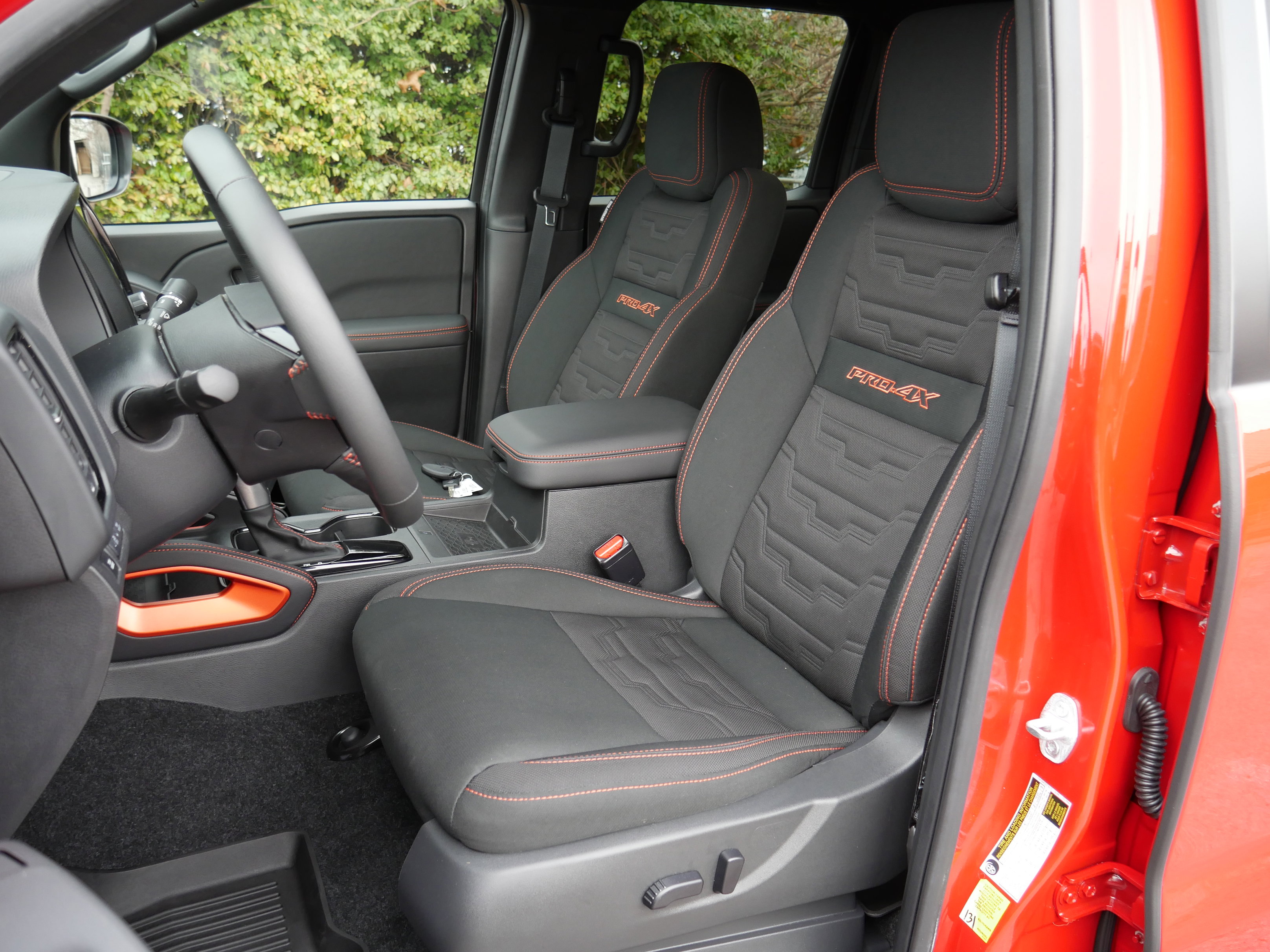 Certified 2024 Nissan Frontier PRO-4X w/ Pro Convenience Package image 34