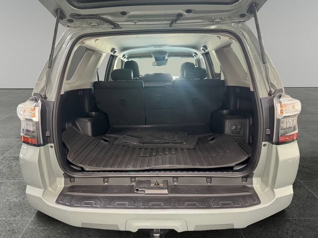 Used 2022 Toyota 4Runner Trail Special Edition AWD/4WD image 15
