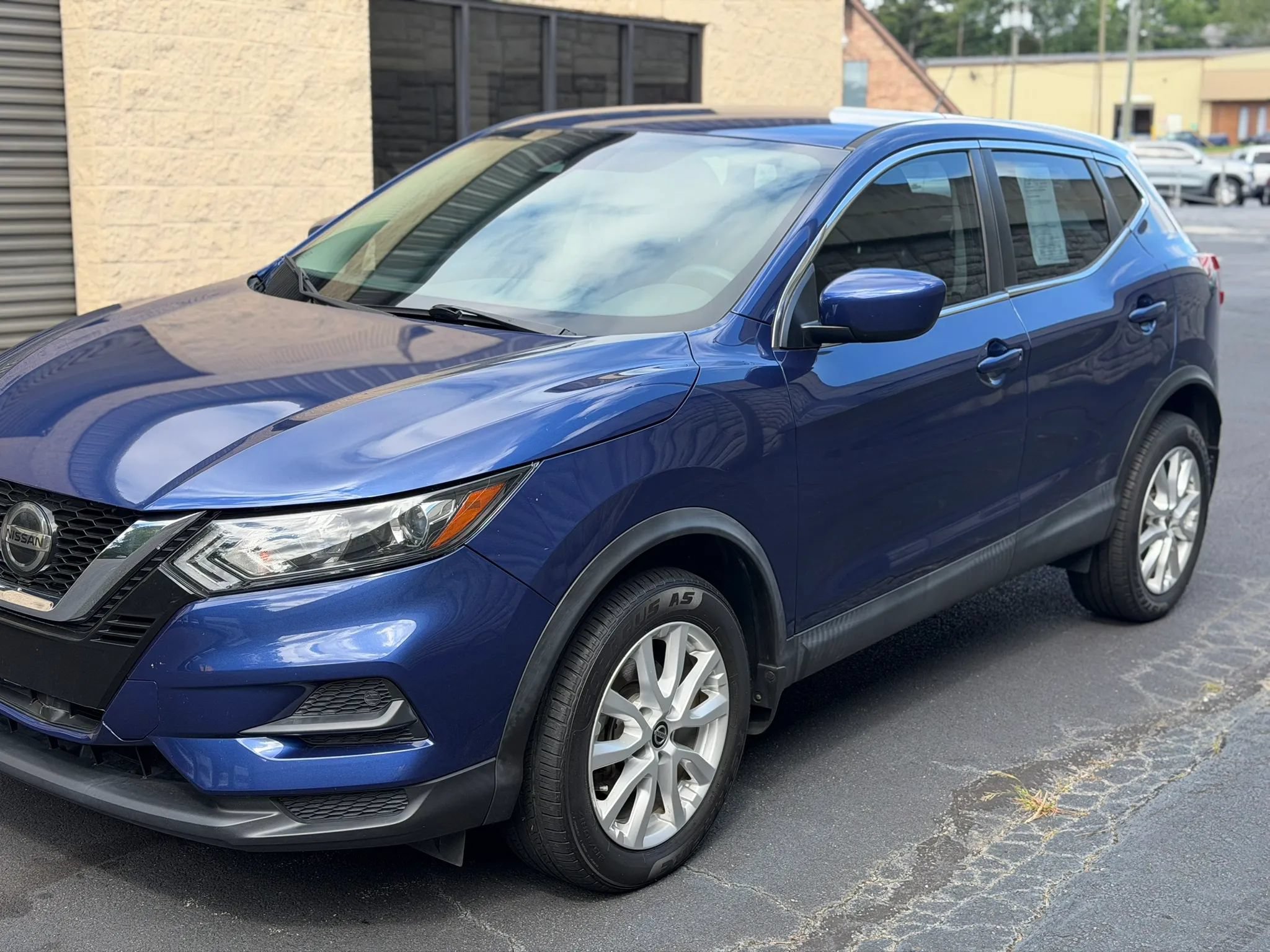 Used 2020 Nissan Rogue Sport S w/ Appearance Package FWD image 40